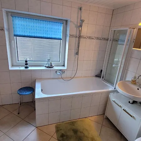 بيت للعطل Am Mueritz Nationalpark فارين